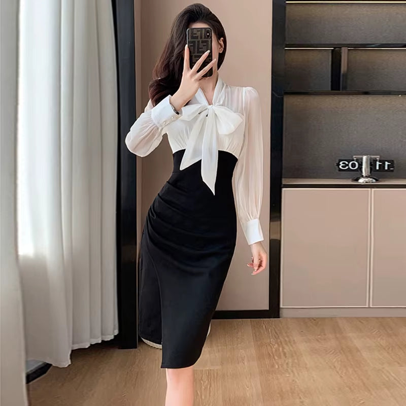 Elegant Midi Knot Wrap Bodycon Skirt with Pleated A-Line Design in Polyester Fiber for Autumn Wear