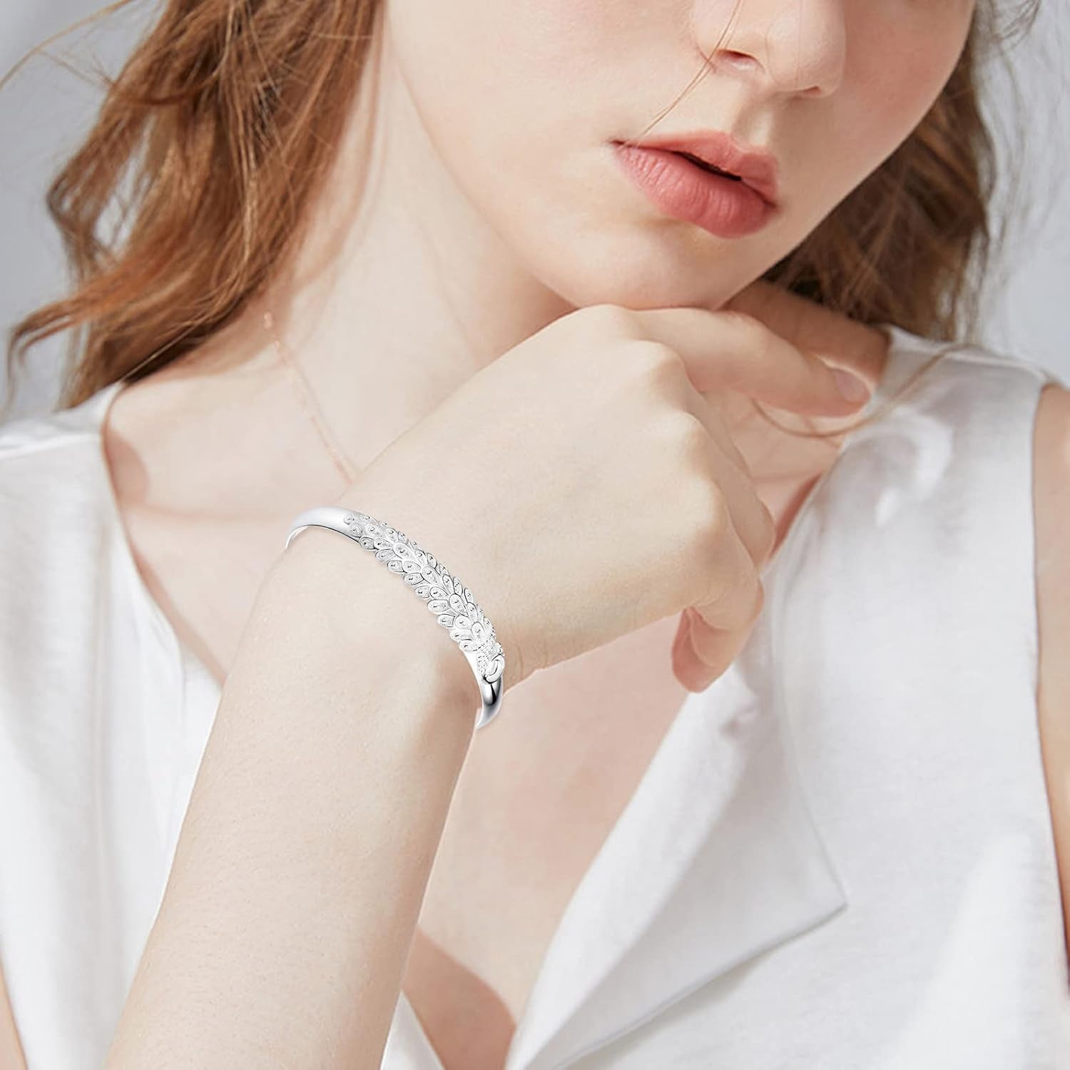 Leaf-Shaped 925 Sterling Silver Adjustable Bracelet for Women - Elegant Fashion Bangle for Birthdays, Christmas, and Thanksgiving Gifts