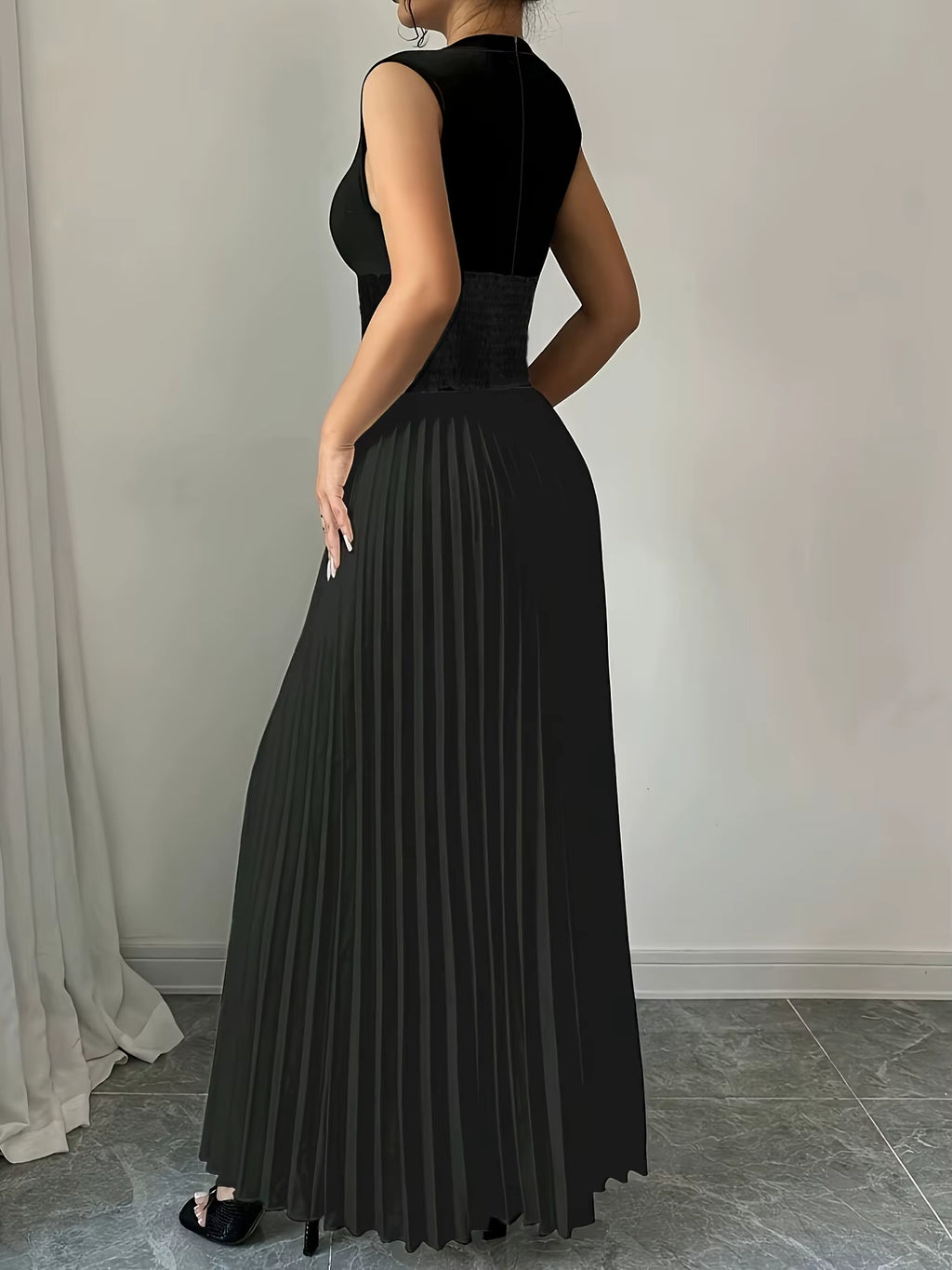Women's Oversized Black Woven Bohemian Maxi Dress with Pockets - Casual A-Line Summer Full-Length Attire