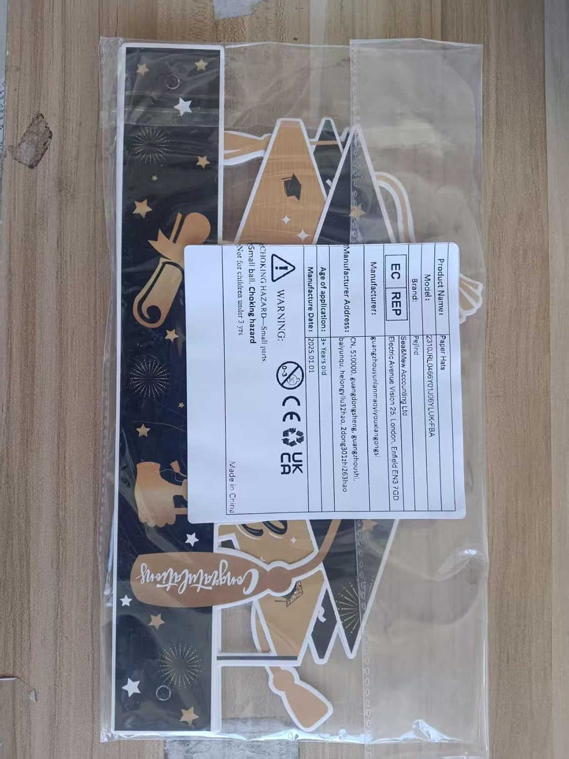 6-Piece Set of 2026 Happy New Year's Eve Hats - Black and Gold Paper Crown Party Headwear for Celebrations and Photo Props